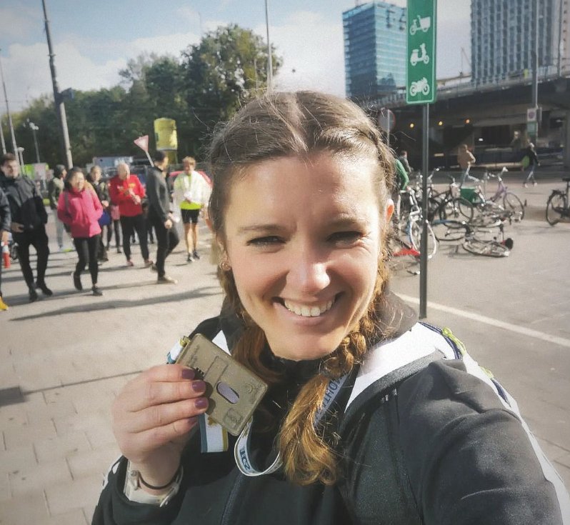 Shelly with her finisher medal after a 3:09 personal best at the Amsterdam Marathon